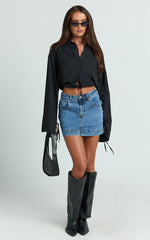 Wanda Shirt - Button Up Shirt in Black
